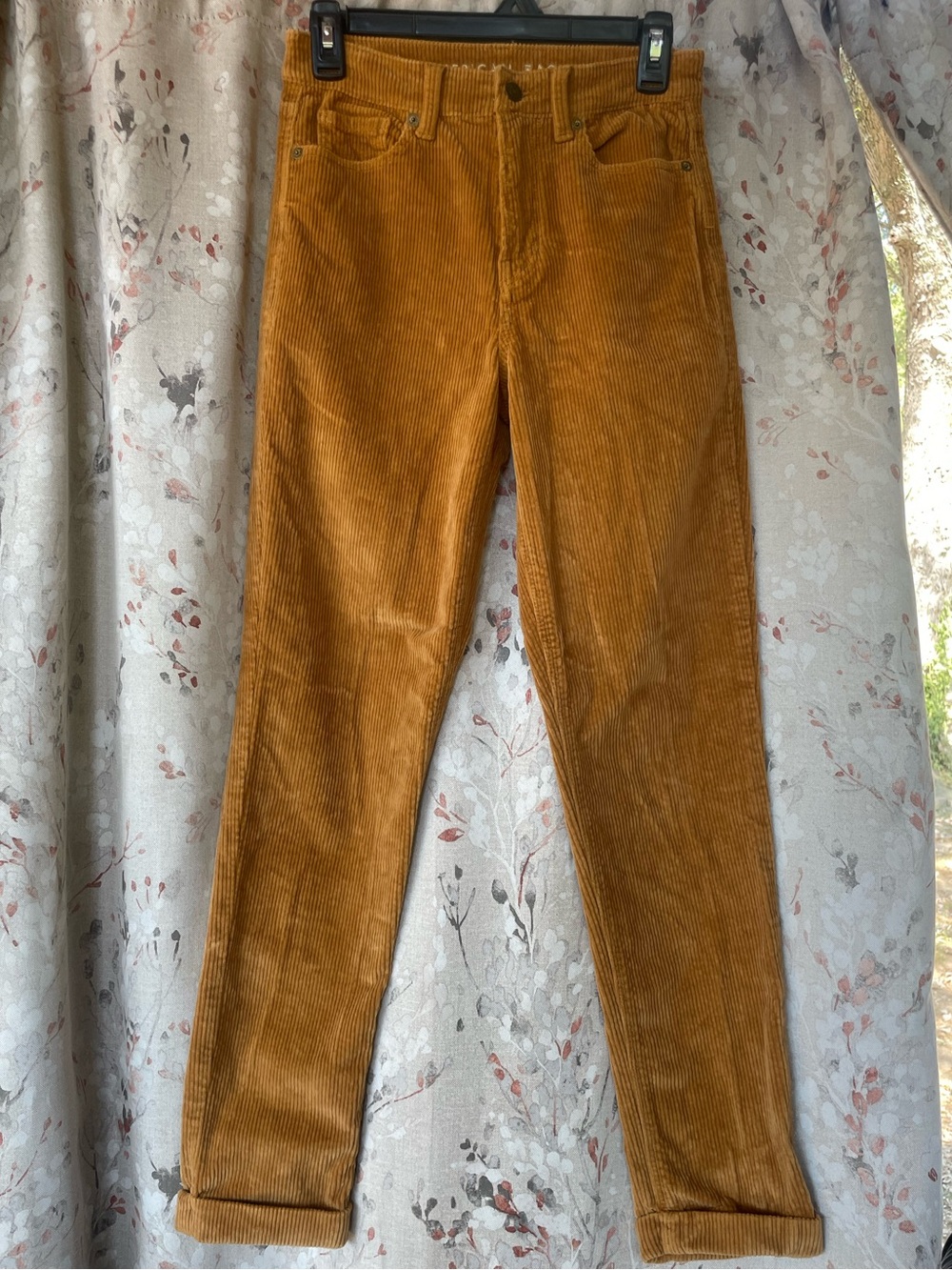 American Eagle Outfitters Slim Straight Corduroy Jeans in Mustard